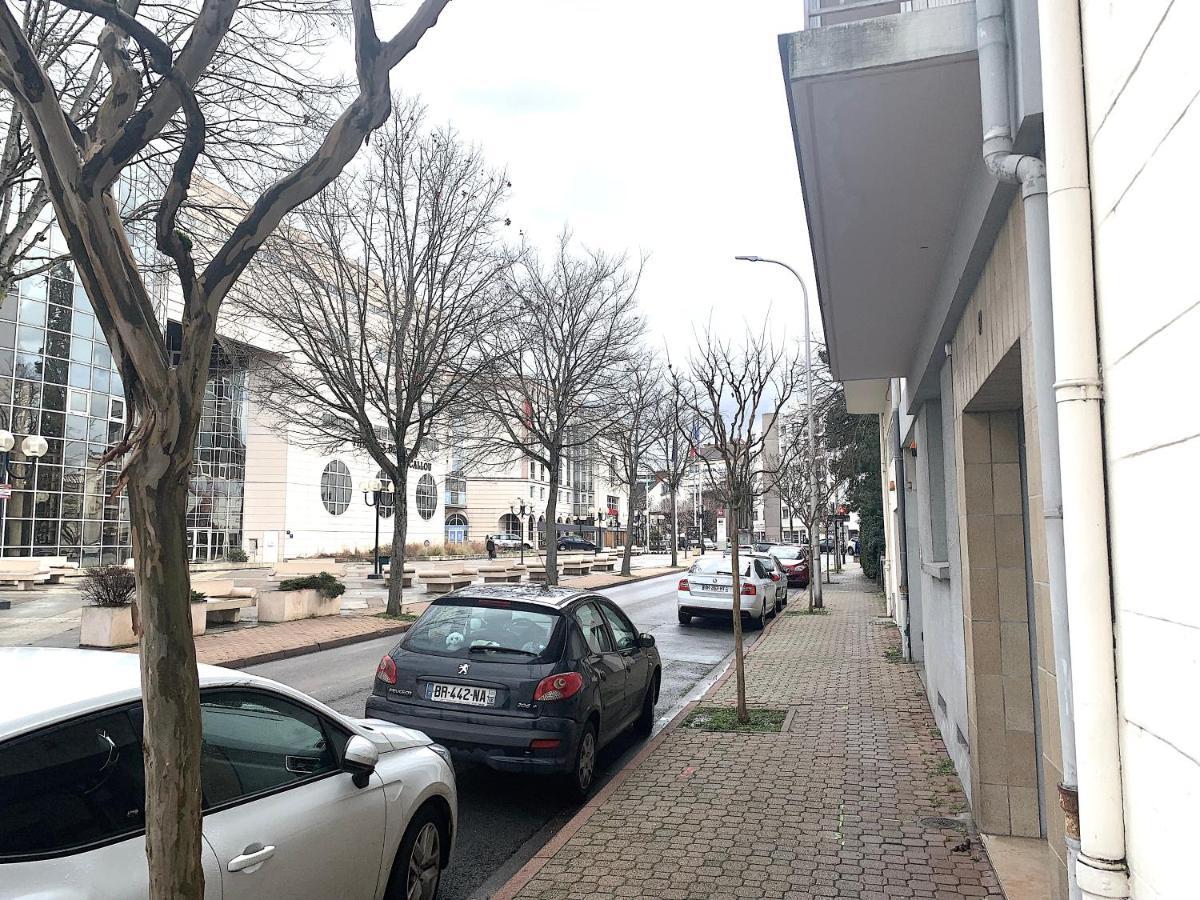 Le Callou - Parking - Face Aux Thermes - Rez De Chaussee Vichy Luaran gambar